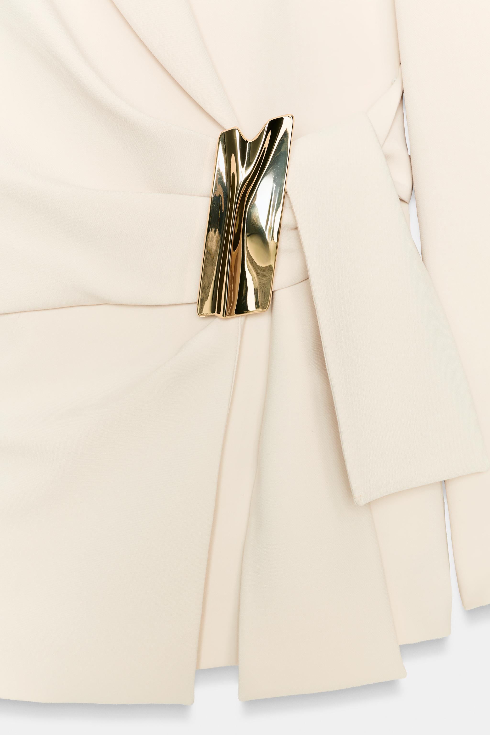VESTE À BOUTONNAGE CROISÉ AVEC BOUCLE